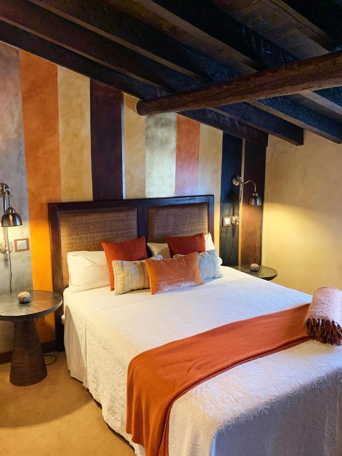 Hotel Boutique Valle De Oca Villanasur-Río de Oca Екстериор снимка
