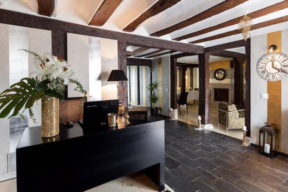 Hotel Boutique Valle De Oca Villanasur-Río de Oca Екстериор снимка